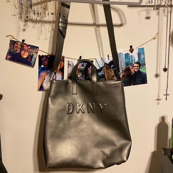Authentic DKNY Bag - Picture 2 of 8